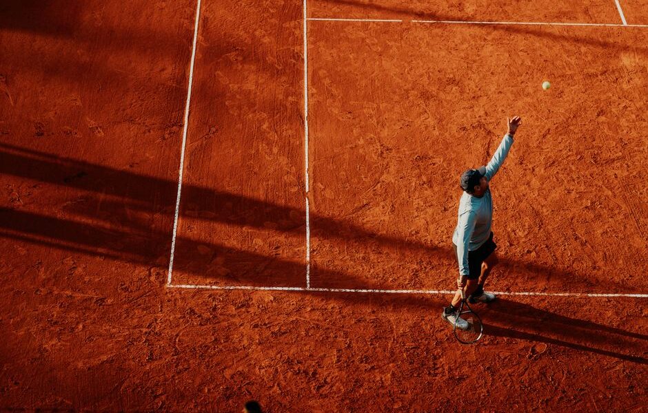 Roger Federer와 Rafel Nadal의 사랑과 증오 관계를 이해하기 위해 알아야 할 8가지
