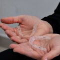 리샘한의원 안면비대칭 교정, 뼈를 깎지 않는 비수술 맞춤 밸런스 케어