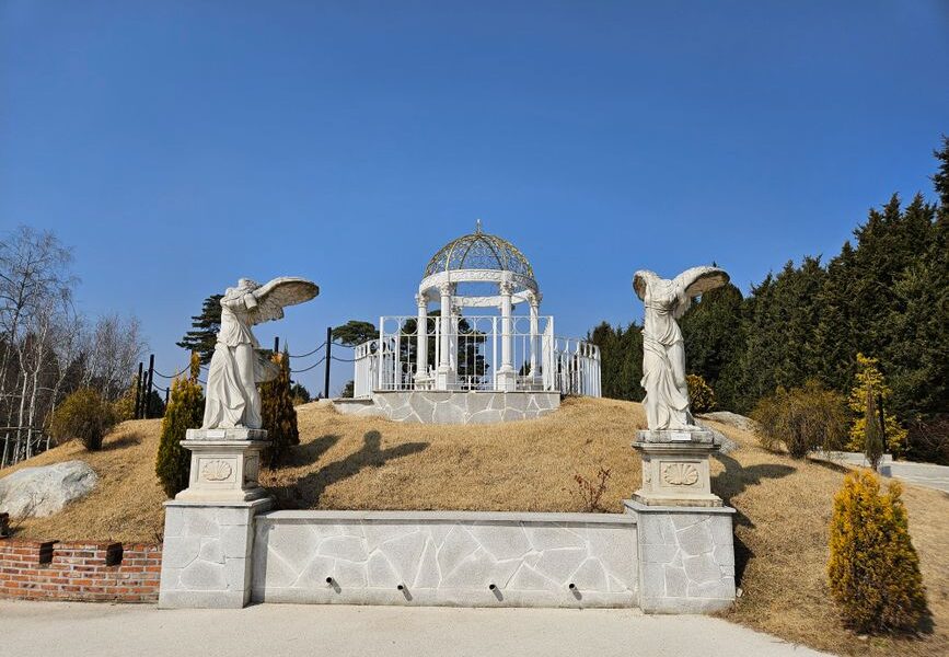 정원 울타리를 설치하려면 계획 허가가 필요합니까? 알아봅시다!