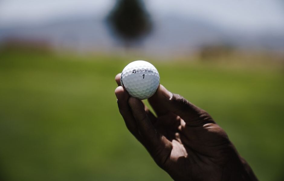 Taylormade 골프 클럽은 더 나은 성능을 보장합니다